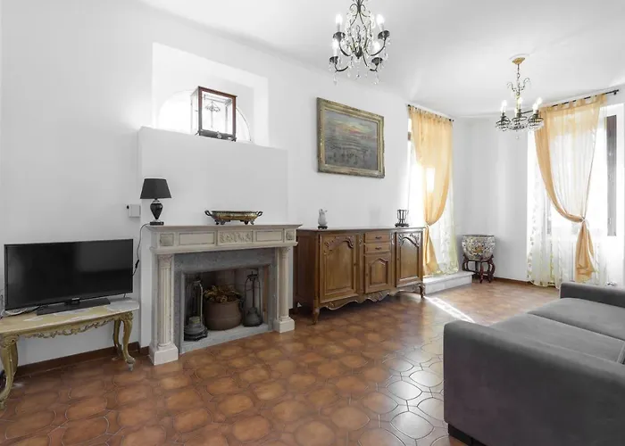 Cornelia Penthouse 4*